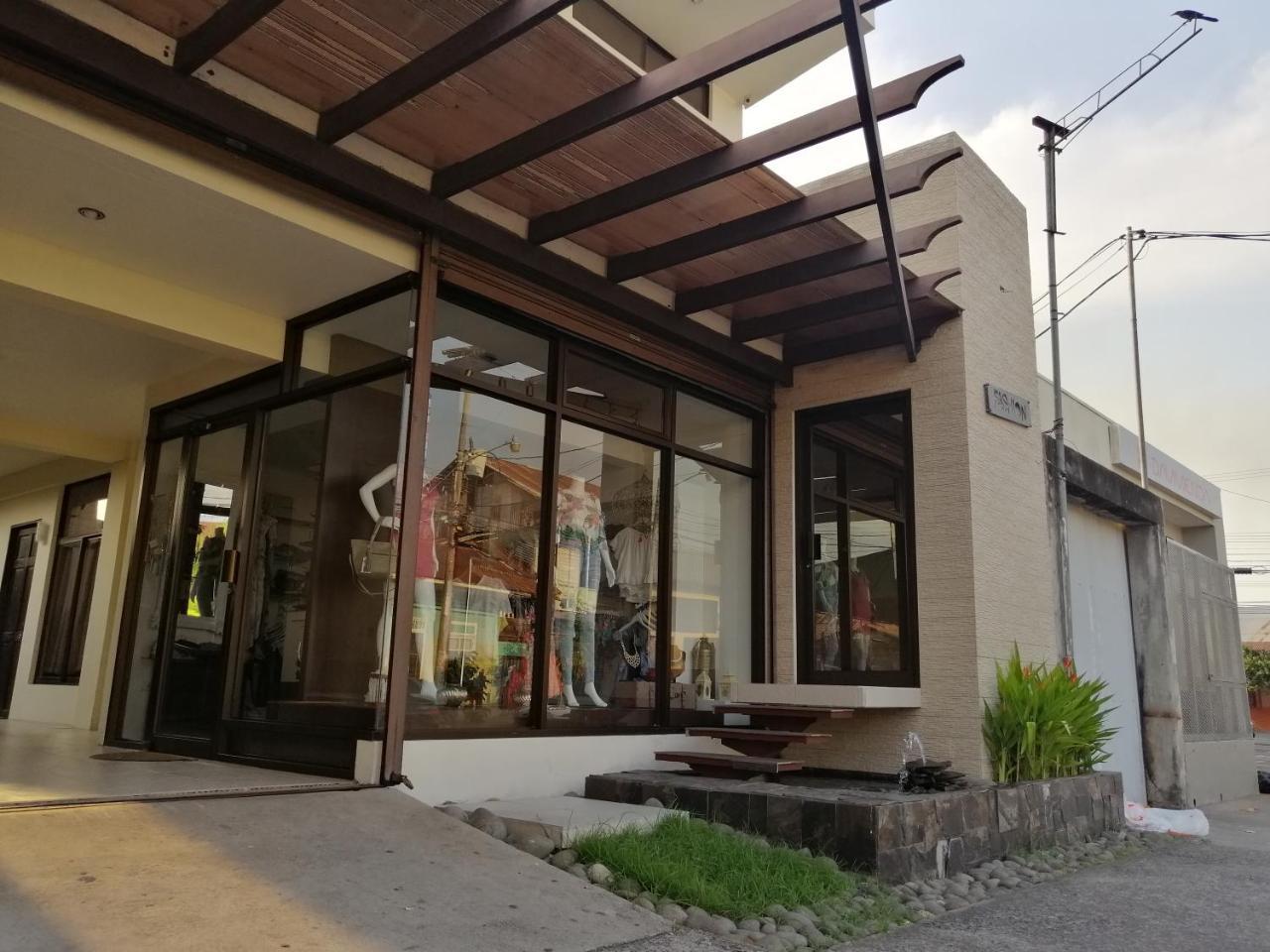 Cabinas Gosen Пунтаренас Екстериор снимка